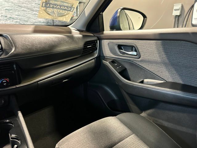 Used 2021 Nissan Rogue SV FWD image 56