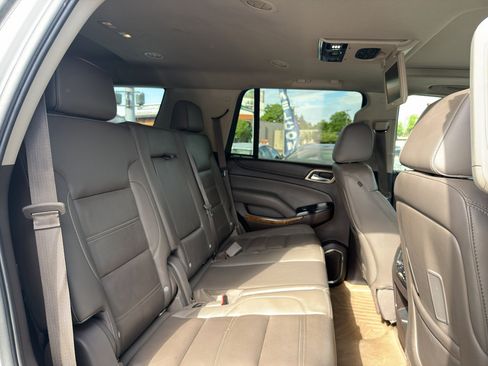 Used 2015 GMC Yukon Denali w/ Premium Package AWD/4WD image 20