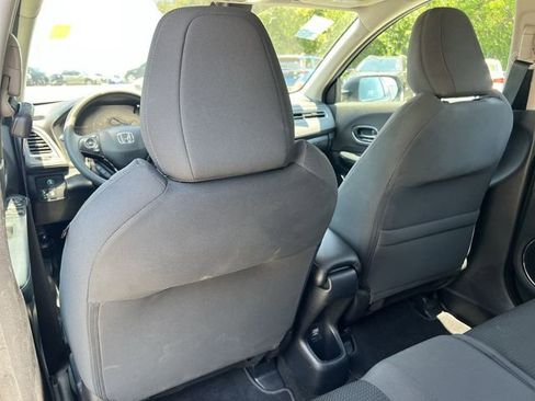 Used 2022 Honda HR-V EX image 34