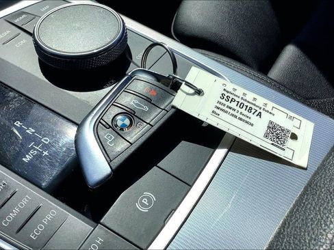 Used 2020 BMW 330i xDrive Sedan w/ M Sport Package image 14