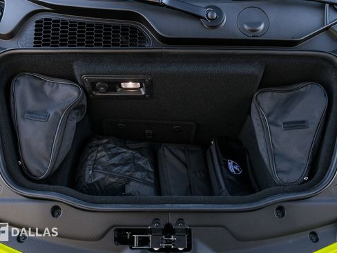 Used 2023 Lamborghini Huracan Tecnica image 36