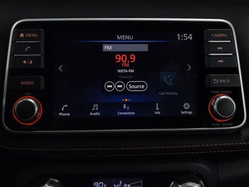 Used 2020 Nissan Kicks SR w/ Exterior Package image 15