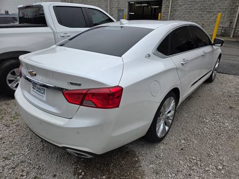 Used 2017 Chevrolet Impala Premier w/ Enhanced Convenience Package FWD image 4