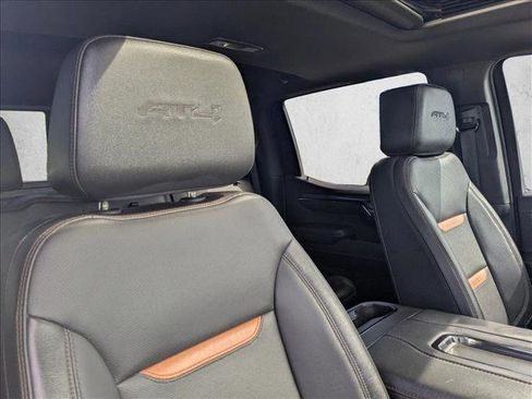 Used 2022 GMC Sierra 1500 AT4 w/ AT4 Premium Package image 20