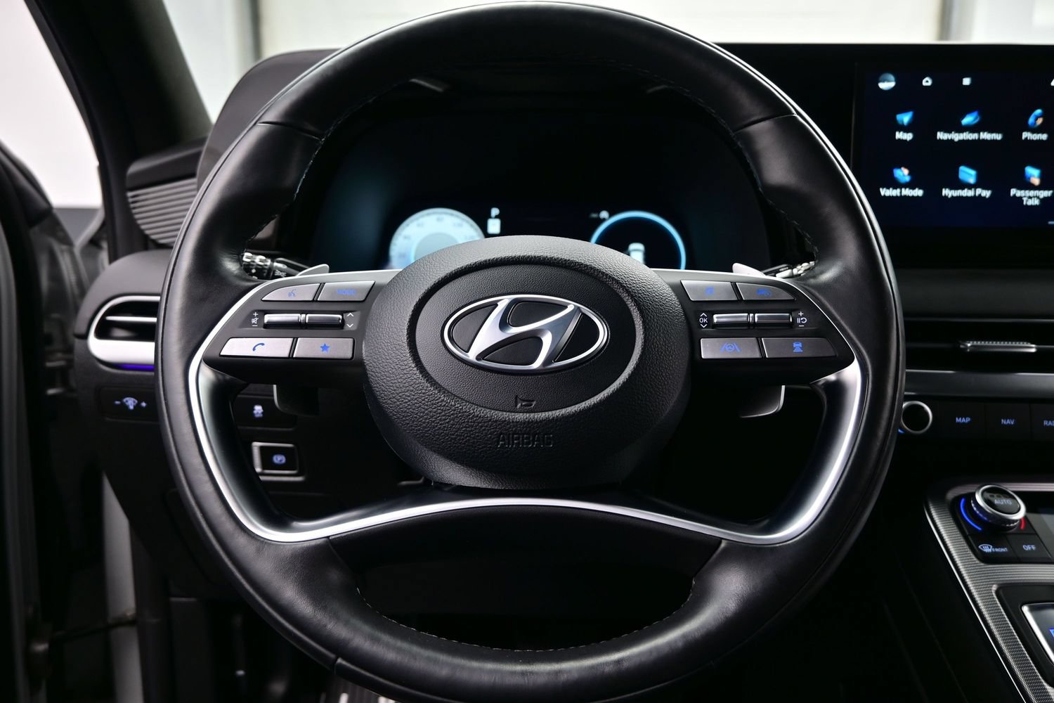 Certified 2024 Hyundai Palisade Calligraphy AWD/4WD image 27