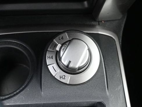 Used 2023 Toyota 4Runner SR5 Premium w/ Moonroof Package AWD/4WD image 25