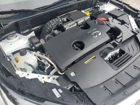 Used 2023 INFINITI QX50 Sensory w/ Accent Package image 11