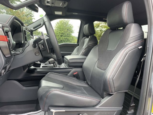 Used 2025 Ford F150 Raptor AWD/4WD image 19