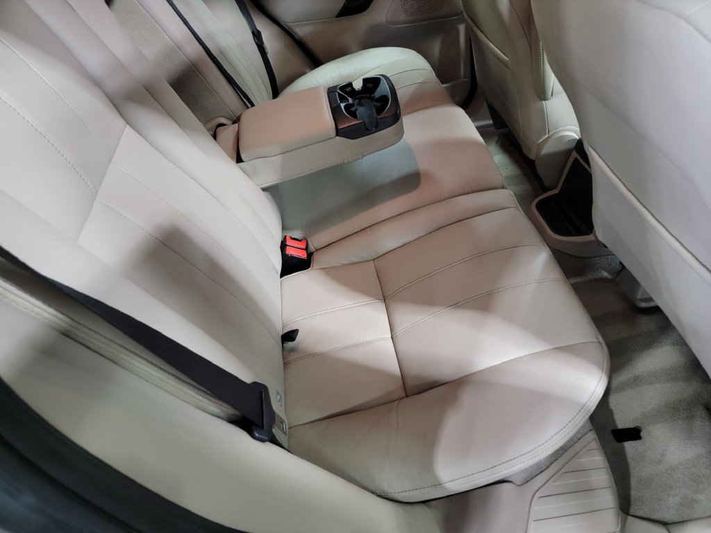 Used 2013 Land Rover LR2 AWD/4WD image 19