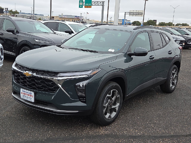 New 2026 Chevrolet Trax LT w/ LT Convenience Package FWD image 1