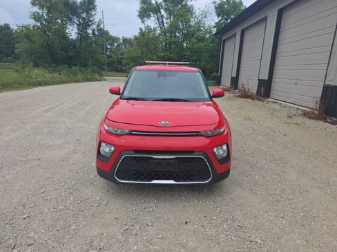 Used 2020 Kia Soul S FWD image 4