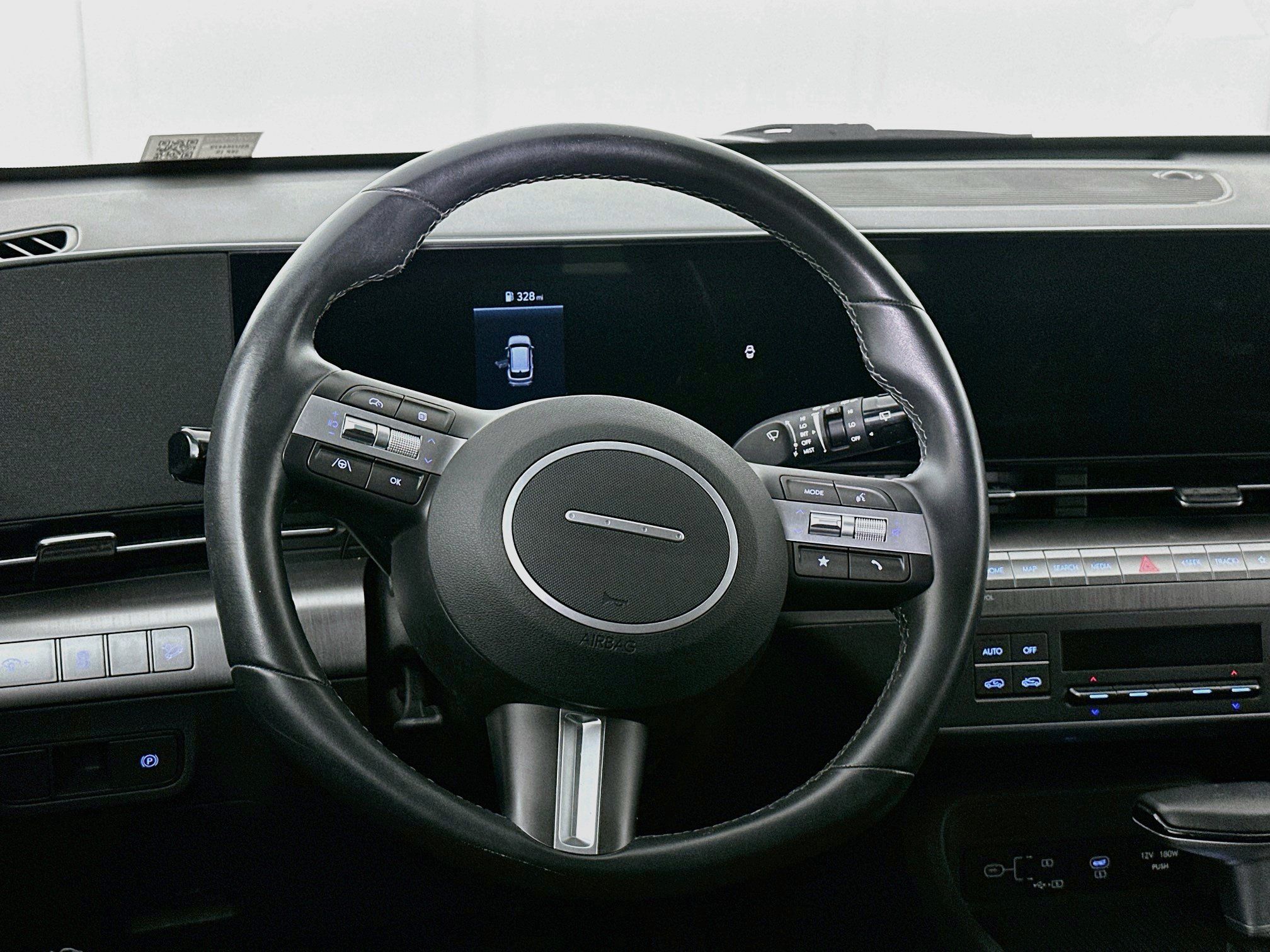 Used 2025 Hyundai Kona SEL FWD image 18