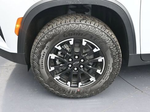 New 2026 Chevrolet Traverse Z71 w/ Driver Confidence Package AWD/4WD image 22