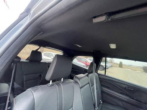 Used 2022 Honda Pilot TrailSport image 5