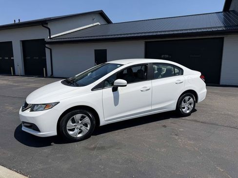 Used 2014 Honda Civic LX image 2
