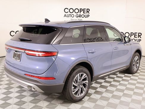 New 2026 Lincoln Corsair Premiere image 21