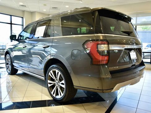 Used 2020 Ford Expedition Platinum AWD/4WD image 4
