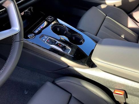 Used 2025 Audi A5 2.0T Premium Plus w/ Premium Plus AWD/4WD image 8