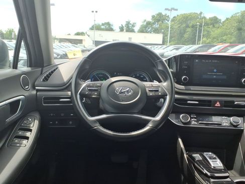 Used 2022 Hyundai Sonata SEL w/ Cargo Package FWD image 19