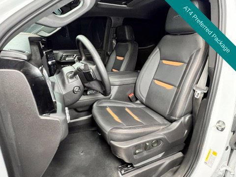Used 2024 GMC Sierra 1500 AT4 w/ Technology Package AWD/4WD image 7