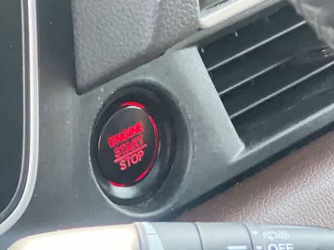 Certified 2023 Honda Pilot Elite image 28