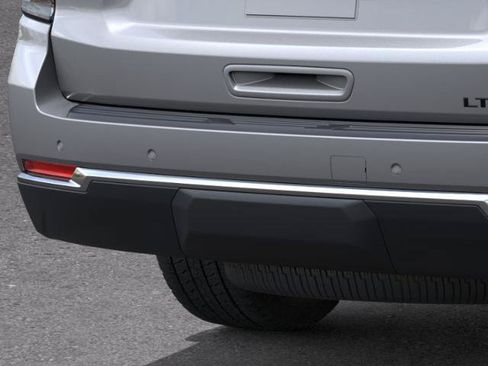 New 2026 Chevrolet Suburban LT w/ Comfort Package RWD image 14