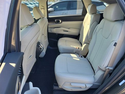 New 2026 Kia Sorento EX image 16