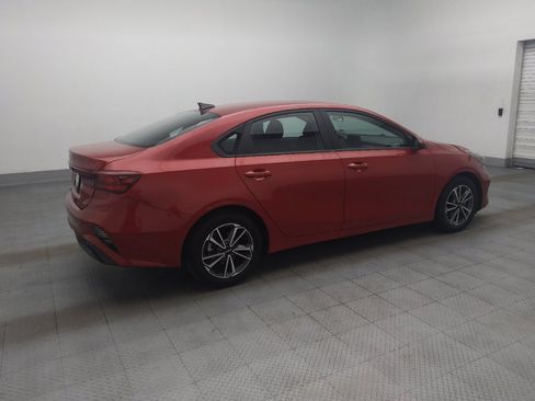 Used 2022 Kia Forte LXS FWD image 10