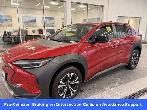 Used 2023 Subaru Solterra AWD image 4