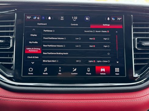 Used 2022 Dodge Durango R/T w/ Trailer Tow Group IV image 37