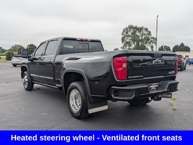 Used 2025 Chevrolet Silverado 3500 High Country w/ High Country Premium Package AWD/4WD image 6