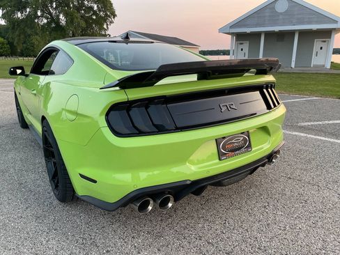 Used 2020 Ford Mustang GT RWD image 16