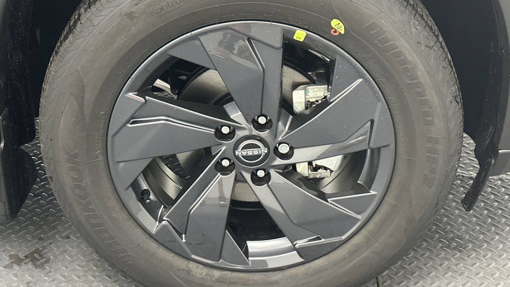 New 2026 Nissan Rogue SV AWD/4WD image 14