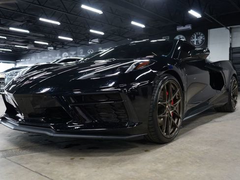 Used 2022 Chevrolet Corvette Stingray Convertible w/ Z51 Performance Package RWD image 1