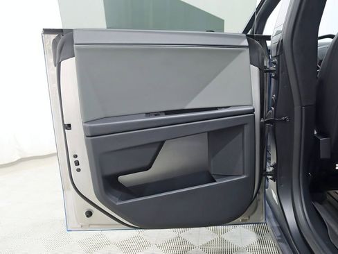 Used 2024 Tesla Cybertruck Cyberbeast AWD/4WD image 35