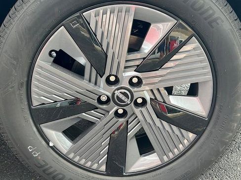New 2025 Nissan Murano SL AWD/4WD image 24