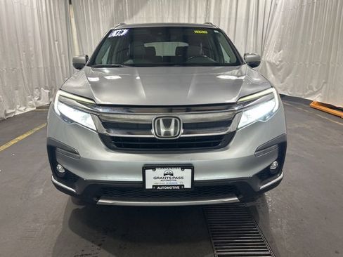 Used 2019 Honda Pilot Touring image 6
