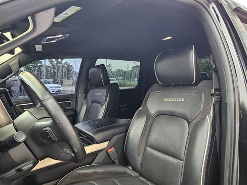 Used 2019 RAM 1500 Laramie AWD/4WD image 21