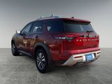 Used 2022 Nissan Pathfinder SL image 4