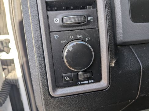 Used 2020 RAM 1500 Tradesman image 27