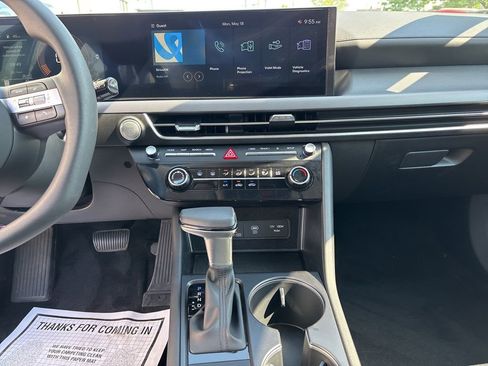 Certified 2025 Hyundai Sonata SE FWD image 27