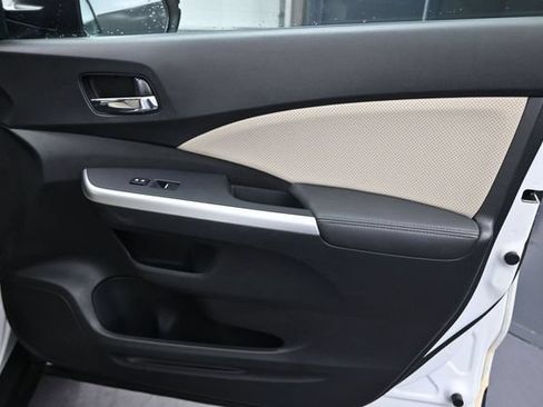 Used 2016 Honda CR-V Touring image 25