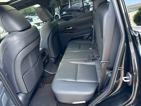 Used 2026 Lexus GX 550 w/ Cold Area Package AWD/4WD image 20
