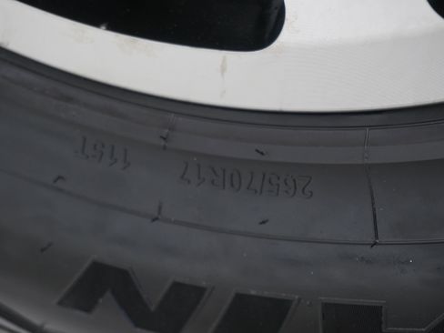 Used 2018 Jeep Wrangler Sport S image 26