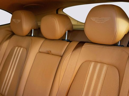 New 2026 Aston Martin DBX 707 image 42