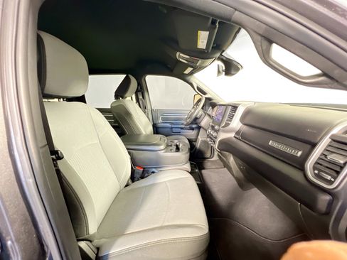 Used 2024 RAM 2500 Big Horn image 31