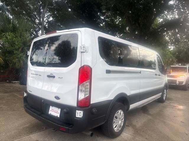 Used 2024 Ford Transit 350 XLT RWD image 3