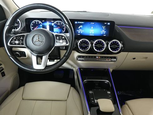 Certified 2023 Mercedes-Benz GLA 250 4MATIC image 16