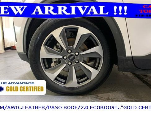 Certified 2023 Ford Escape Platinum w/ Premium Technology Package image 48