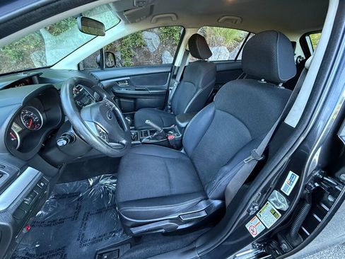 Used 2014 Subaru Crosstrek 2.0i Premium image 10